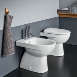 Sanitari a terra Pozzi Ginori Selnova 3 Pro in ceramica wc con scarico a pavimento + bidet e copriwc