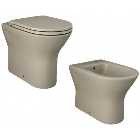 Vaso + Bidet Filo muro serie Feeling di Rak Ceramics con Tecnologia Rimless in ceramica cappuccino opaco matt