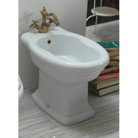 Bidet monoforo Classico Modello Alexandra di Cesabo in ceramica bianca