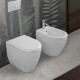 Sanitari per anziani Vaso senza brida rimless + bidet filo muro altezza 49 cm in ceramica bianca lucida serie full