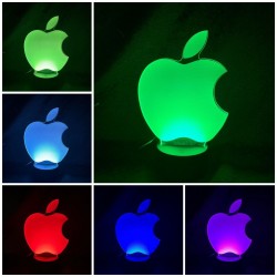 Lampada 3d APPLE iphone logo in plexiglass disegno inciso al laser e illuminazione led rgb con telecomando