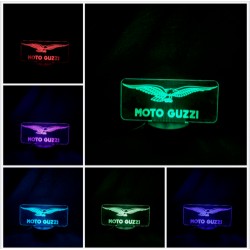 Lampada 3d moto guzzi in plexiglass disegno inciso al laser e illuminazione led rgb con telecomando