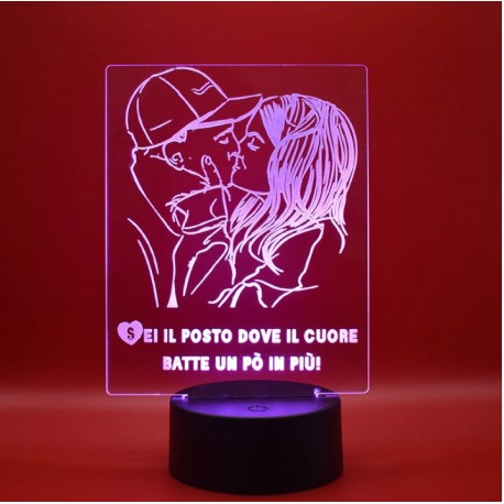 Lampada 3d "Sei il posto dove il cuore batte un pò in più" in plexiglass al laser e illuminazione led rgb con telecomando