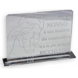 Targhetta in plexiglass argento specchiato con raffigurazione e dedica