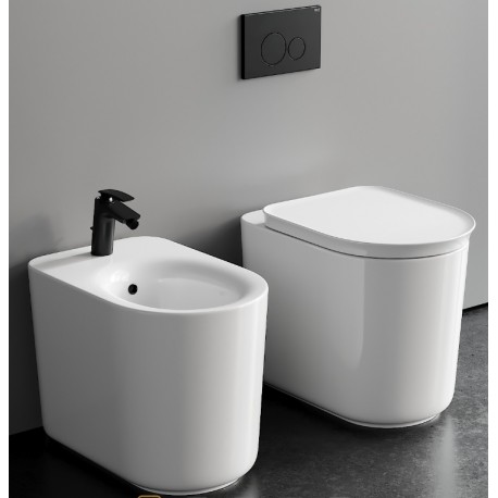 Sanitari Valet con fissaggio nascosto di Rak Ceramics Filomuro Vaso + Bidet in Ceramica Bianco Lucido