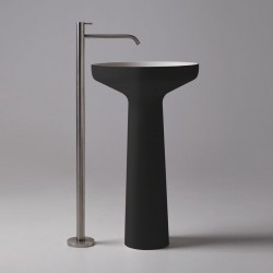 Lavabo a Terra Freestanding Ago 85 di antoniolupi in Flumood® colore nero opaco