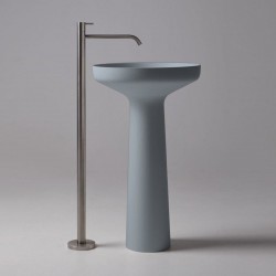 Lavabo a Terra Freestanding Ago 85 di antoniolupi in Colormood® colore iceberg