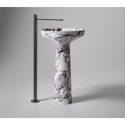 Lavabo a Terra Freestanding Ago185 di antoniolupi in marmo calacatta viola