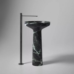 Lavabo a Terra Freestanding Ago185 di antoniolupi in marmo verde alpi
