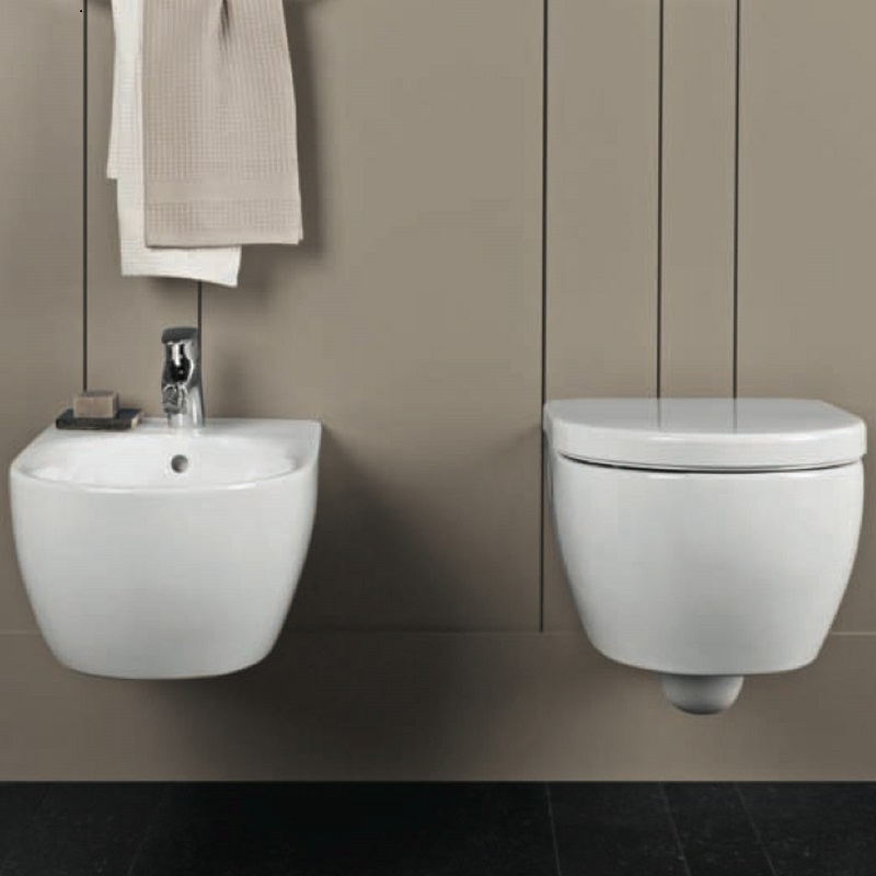Ceramiche Pozzi E Ginori.Pozzi Ginori Sanitari Sospesi Fast Con Coprivaso Incluso
