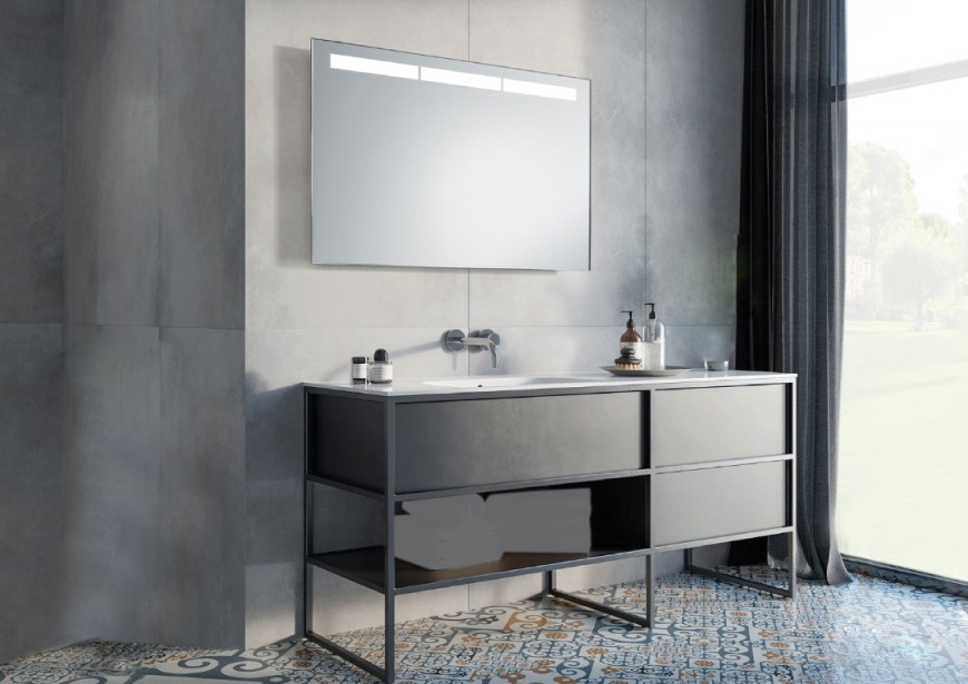 Come scegliere lo specchio perfetto per il bagno: semplici consigli.